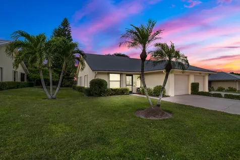 7821 Se Sugar Sand Circle Hobe Sound FL 33455