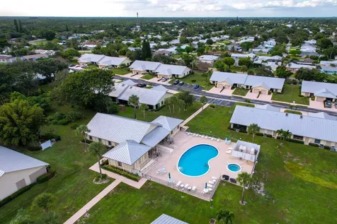 7821 Se Sugar Sand Circle Hobe Sound FL 33455