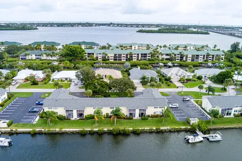 1845 Cobia Drive Vero Beach FL 32960