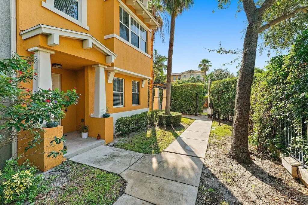 500 Pacific Grove Drive West Palm Beach FL 33401