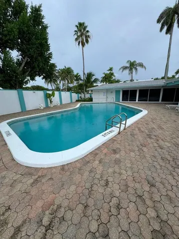 1470 S Ocean Boulevard Lauderdale By The Sea FL 33062
