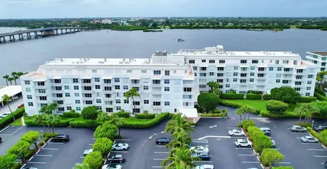 2840 S Ocean Boulevard Palm Beach FL 33480