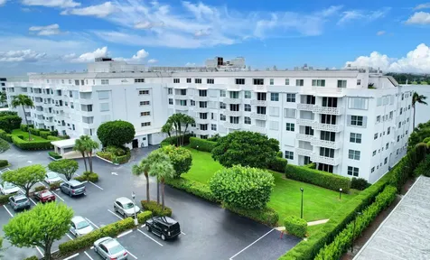 2840 S Ocean Boulevard Palm Beach FL 33480