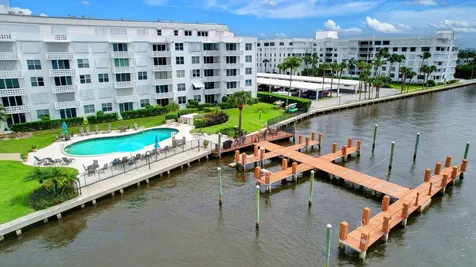 2840 S Ocean Boulevard Palm Beach FL 33480