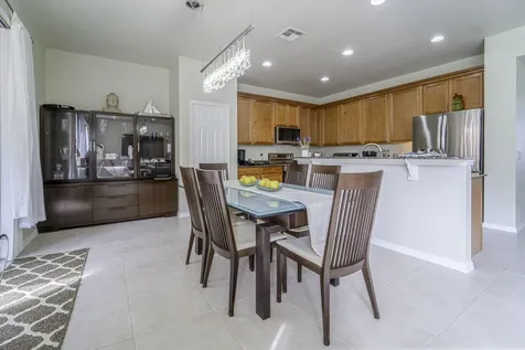 2290 Se Baron Street Port Saint Lucie FL 34952