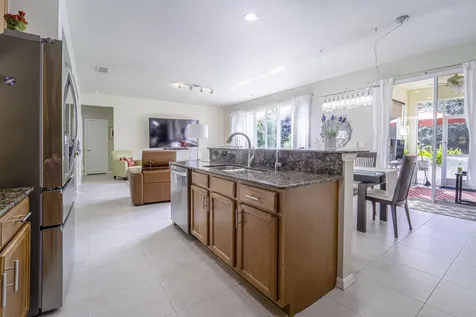 2290 Se Baron Street Port Saint Lucie FL 34952