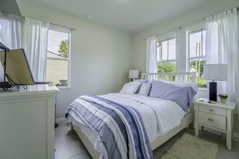 2290 Se Baron Street Port Saint Lucie FL 34952