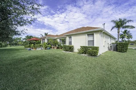 2290 Se Baron Street Port Saint Lucie FL 34952
