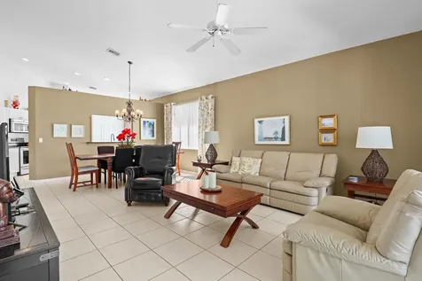 9082 Bay Point Circle Circle West Palm Beach FL 33411