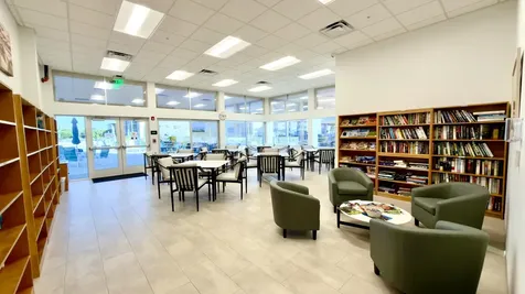 480 Horizons Boynton Beach FL 33435