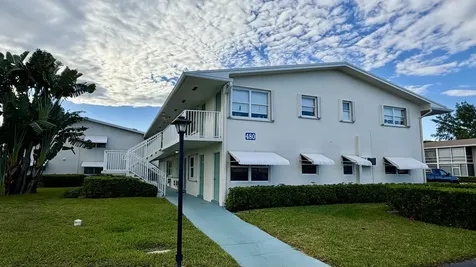 480 Horizons Boynton Beach FL 33435