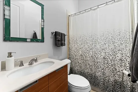 150 Ne 6th Avenue Delray Beach FL 33483