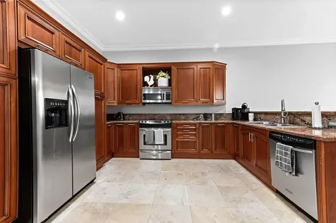 150 Ne 6th Avenue Delray Beach FL 33483