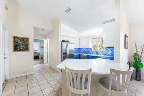 9112 Vineland Court Boca Raton FL 33496