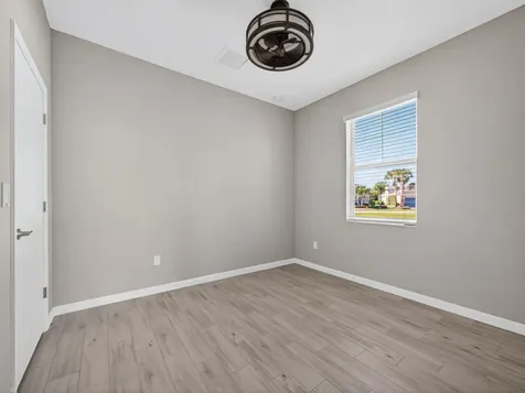 12873 Sw Lake Fern Circle Port Saint Lucie FL 34987
