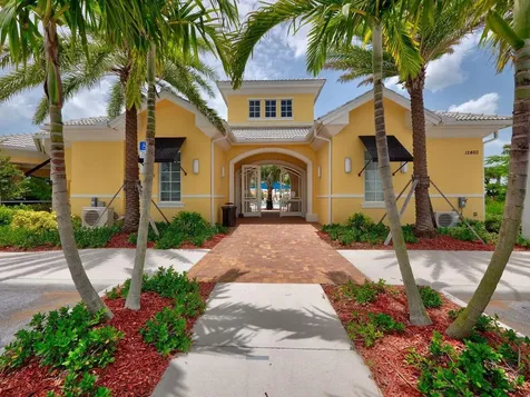 12873 Sw Lake Fern Circle Port Saint Lucie FL 34987