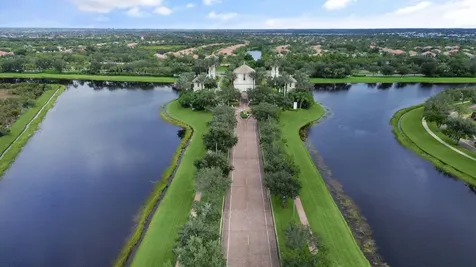 12873 Sw Lake Fern Circle Port Saint Lucie FL 34987