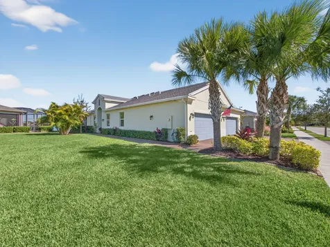 12873 Sw Lake Fern Circle Port Saint Lucie FL 34987