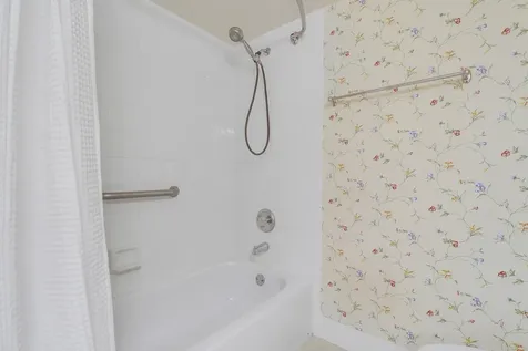 254 Village Boulevard Tequesta FL 33469