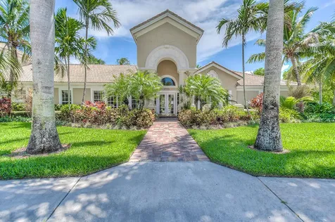 254 Village Boulevard Tequesta FL 33469