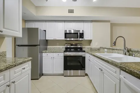 254 Village Boulevard Tequesta FL 33469
