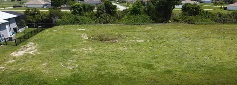 2218 NW 4th Street Cape Coral FL 33993