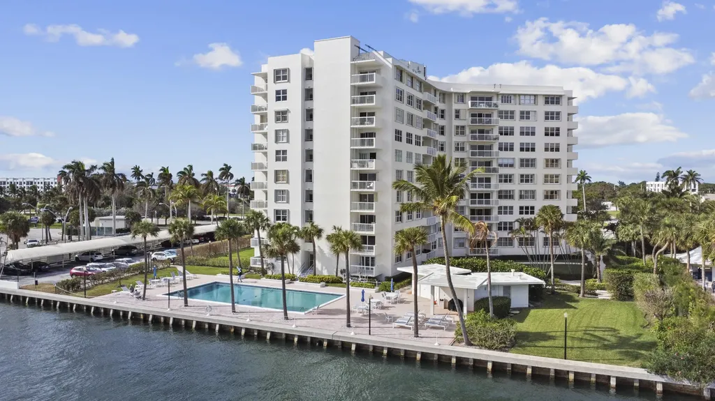 2600 N Flagler Drive West Palm Beach FL 33407