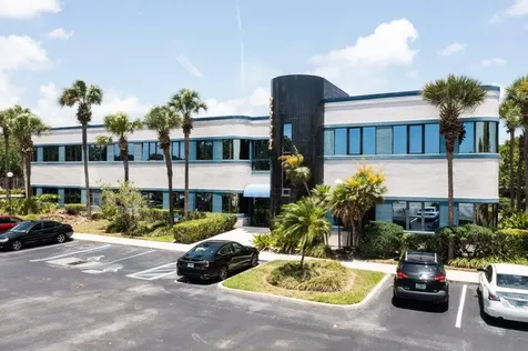 2222 Colonial Road Fort Pierce FL 34950
