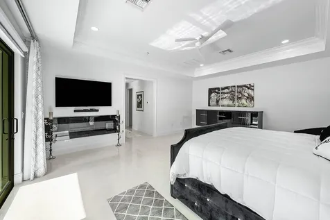 4834 S Lake Drive Boynton Beach FL 33436