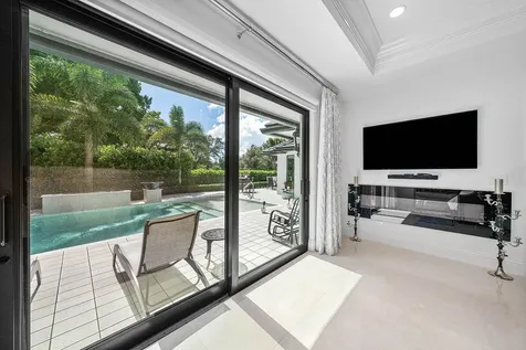 4834 S Lake Drive Boynton Beach FL 33436