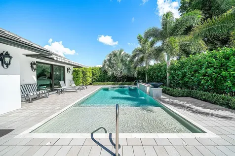 4834 S Lake Drive Boynton Beach FL 33436