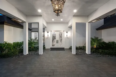 4834 S Lake Drive Boynton Beach FL 33436