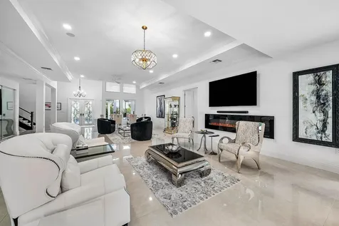 4834 S Lake Drive Boynton Beach FL 33436