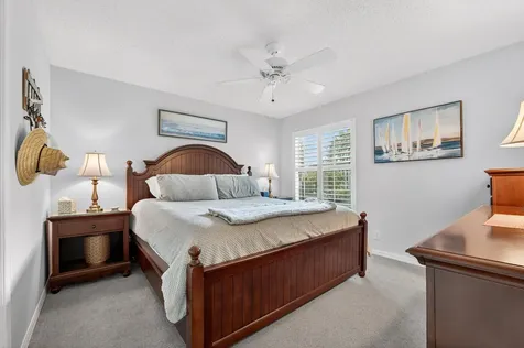 6884 Se Bunker Hill Drive Hobe Sound FL 33455