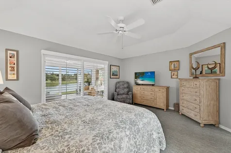 6884 Se Bunker Hill Drive Hobe Sound FL 33455