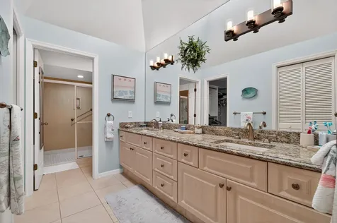 6884 Se Bunker Hill Drive Hobe Sound FL 33455