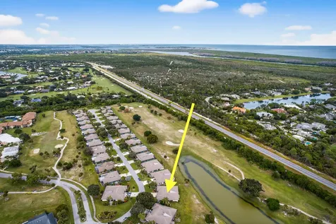 6884 Se Bunker Hill Drive Hobe Sound FL 33455