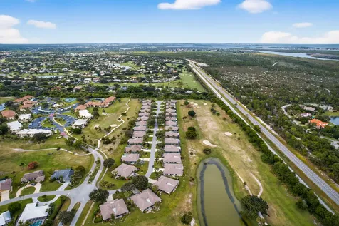 6884 Se Bunker Hill Drive Hobe Sound FL 33455