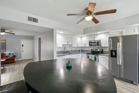 5160 Las Verdes Circle Delray Beach FL 33484