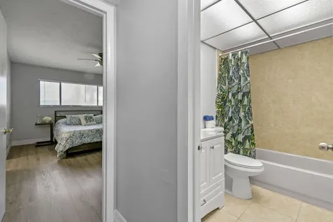 5160 Las Verdes Circle Delray Beach FL 33484