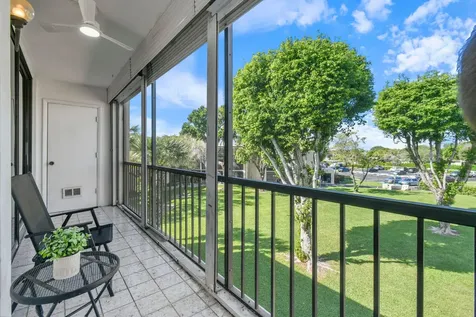 5160 Las Verdes Circle Delray Beach FL 33484