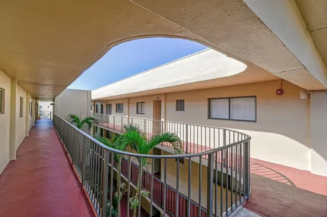 5160 Las Verdes Circle Delray Beach FL 33484