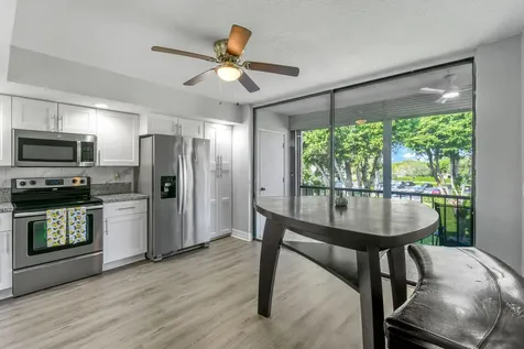 5160 Las Verdes Circle Delray Beach FL 33484