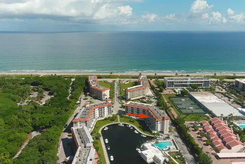 2871 N Ocean Boulevard Boca Raton FL 33431