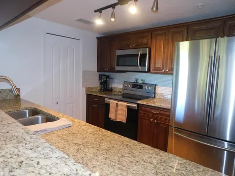 4190 Gator Greens Way Fort Pierce FL 34982