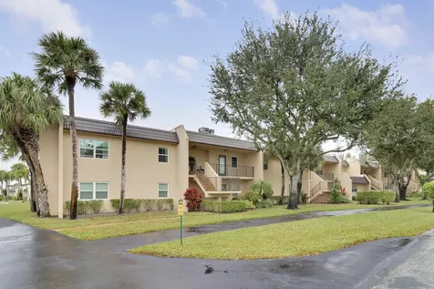 120 Lake Constance Drive West Palm Beach FL 33411
