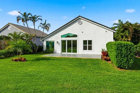 13878 Palm Grove Place Palm Beach Gardens FL 33418