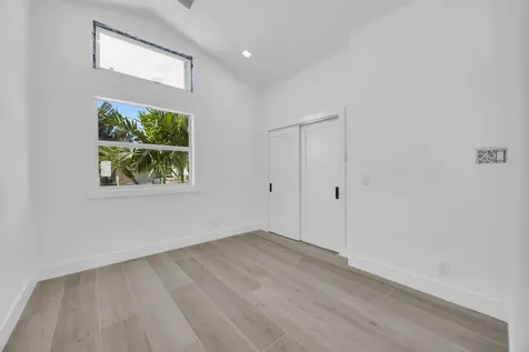 13878 Palm Grove Place Palm Beach Gardens FL 33418