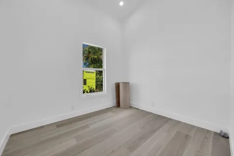 13878 Palm Grove Place Palm Beach Gardens FL 33418