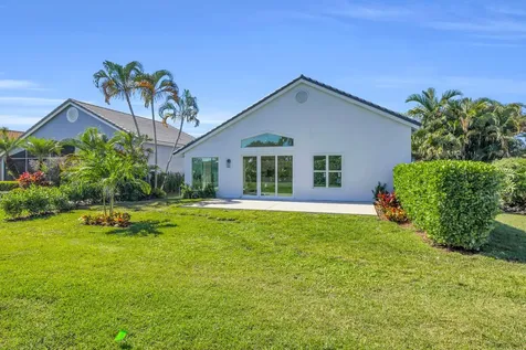 13878 Palm Grove Place Palm Beach Gardens FL 33418